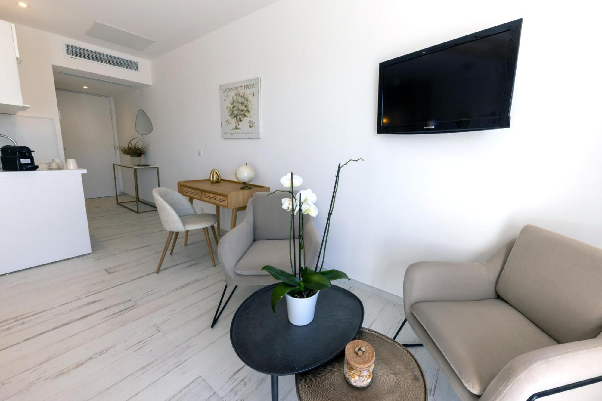 La Manufacture D'Oriano Les Nuits Au Village Montegrosso 外观 照片